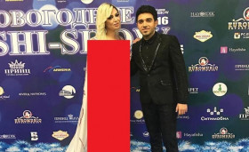 Image result for Օլգա Այվազյանը հեքիաթային զեբրի կերպարում